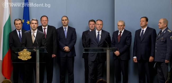 Днес отново консултации при президента