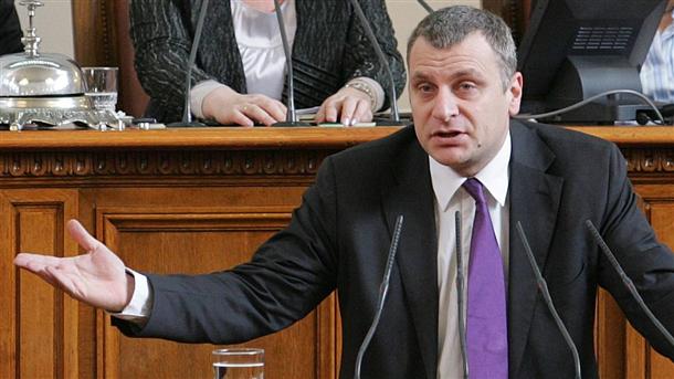 Прецаканият Курумбашев ще „уважава закона“