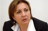 Протестиращите полицаи, пожарникари и надзиратели поискаха оставките на Румяна Бъчварова, заместника й и шефа на пожарната Николай Николов