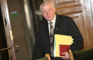 Ген. Михо Михов: Срамно е България да допуска чужди самолети да охраняват небето ни