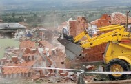 От парадиране с мезонети до парад с багер