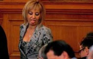 Мая Манолова нагло прехвърли вината за изборния хаос върху шефката на ОИК