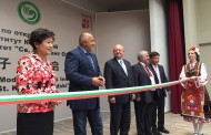 Бойко Борисов се похвали във Фейсбук с откриването на новия център на Института „Конфуций“