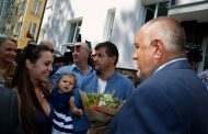 Премиерът се самопохвали във Фейсбук