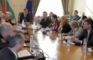 Правителството ще осигури необходимия брой машини за гласуването на изборите на 26 март