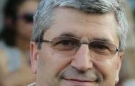 Илиян Василев: Радев преминава границите на благоприличието с панически призиви за мир по руски, докато Русия бомбардира Украйна – от енергоинфраструктура до жилища.