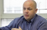 И така – цялата медийна общност изведнъж си откри нов враг. Това вече не е митичната руска дезинформация (спряха парите и интересът изчезна). Новият епичен враг са…китайските инвестиции.