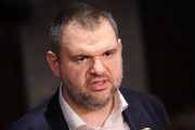 ДПС се възпали! Пеевски заплашван