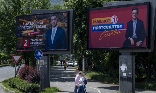 Губи ли позициите си запада в РСМ?!
